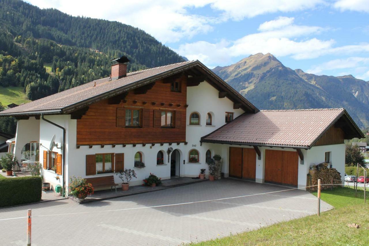 Haus Netzer Irma Apartment Sankt Gallenkirch Luaran gambar
