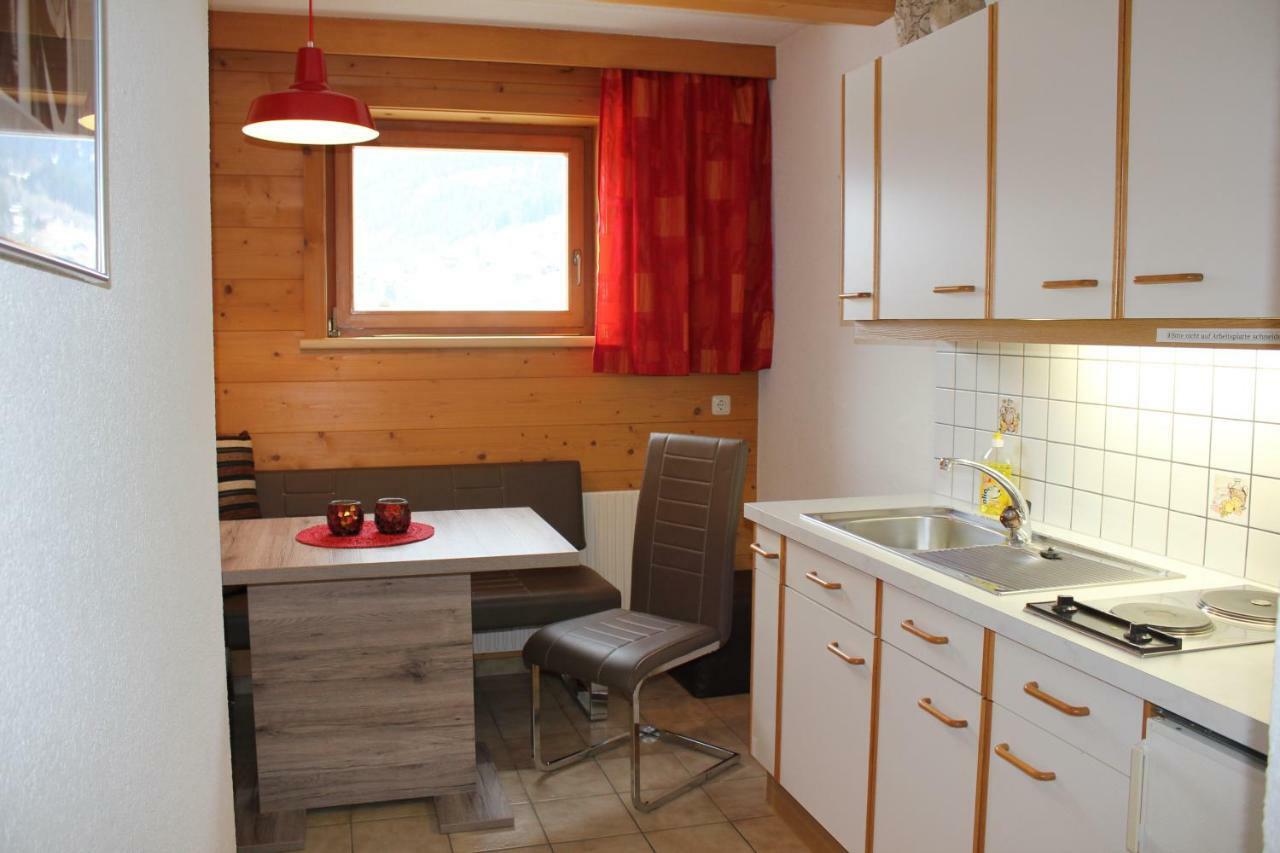 Haus Netzer Irma Apartment Sankt Gallenkirch Luaran gambar